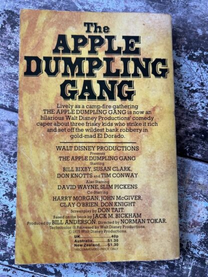 An image of a book by Jack M Bickham - The Apple Dumpling Gang