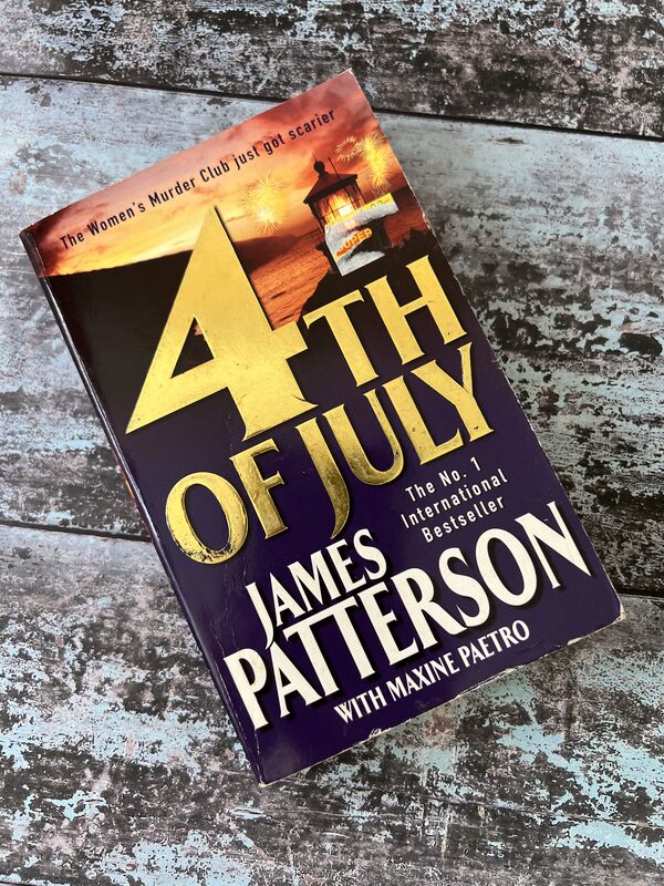 An image of a book by James Patterson - 4th of July