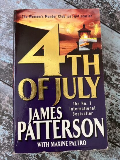 An image of a book by James Patterson - 4th of July