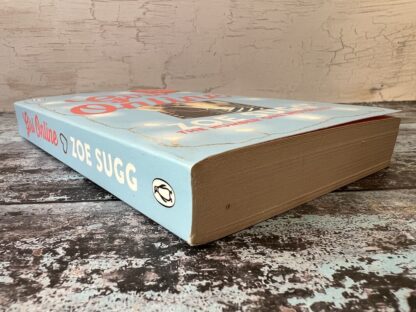 An image of a book by Zoe Sugg - Girl Online