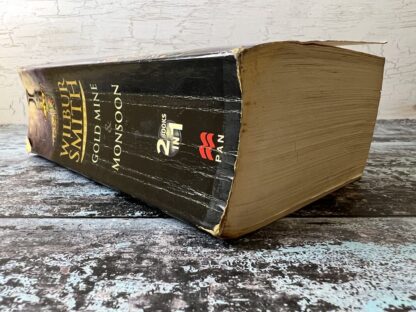 An image of a book by Wilbur Smith - Gold Mine / Monsoon