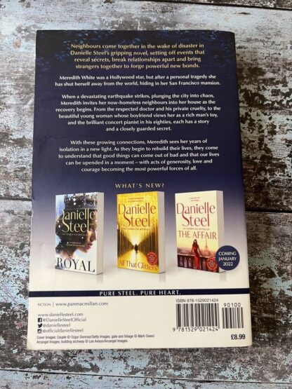 An image of a book by Danielle Steel - Neighbours