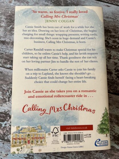 An image of a book by Carole Matthews - Calling Mrs Christmas