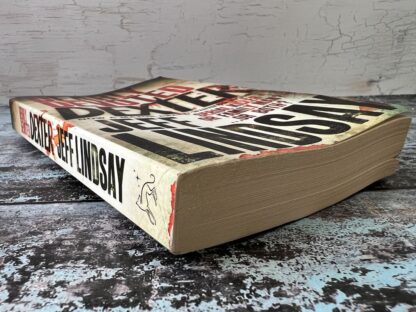An image of a book by Jeff Lindsay - Dearly Devoted Dexter