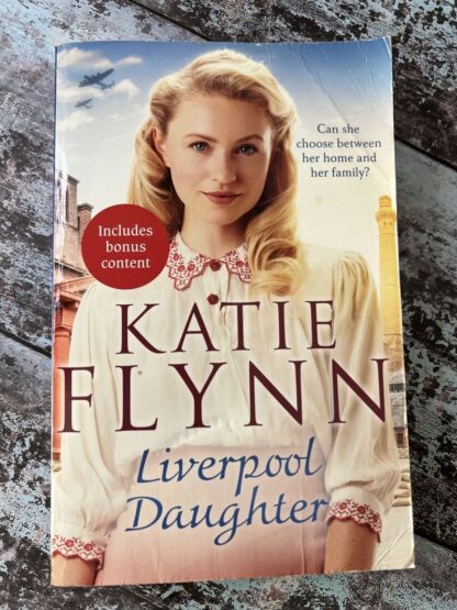 An image of a book by Katie Flynn - Liverpool Daughter