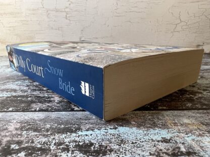An image of a book by Dilly Court - Snow Bride