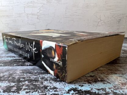 An image of a book by Audrey Niffenegger - The Time Traveler's Wife