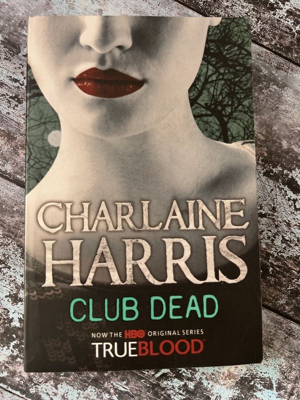 An image of a book by Charlaine Harris - Club Dead