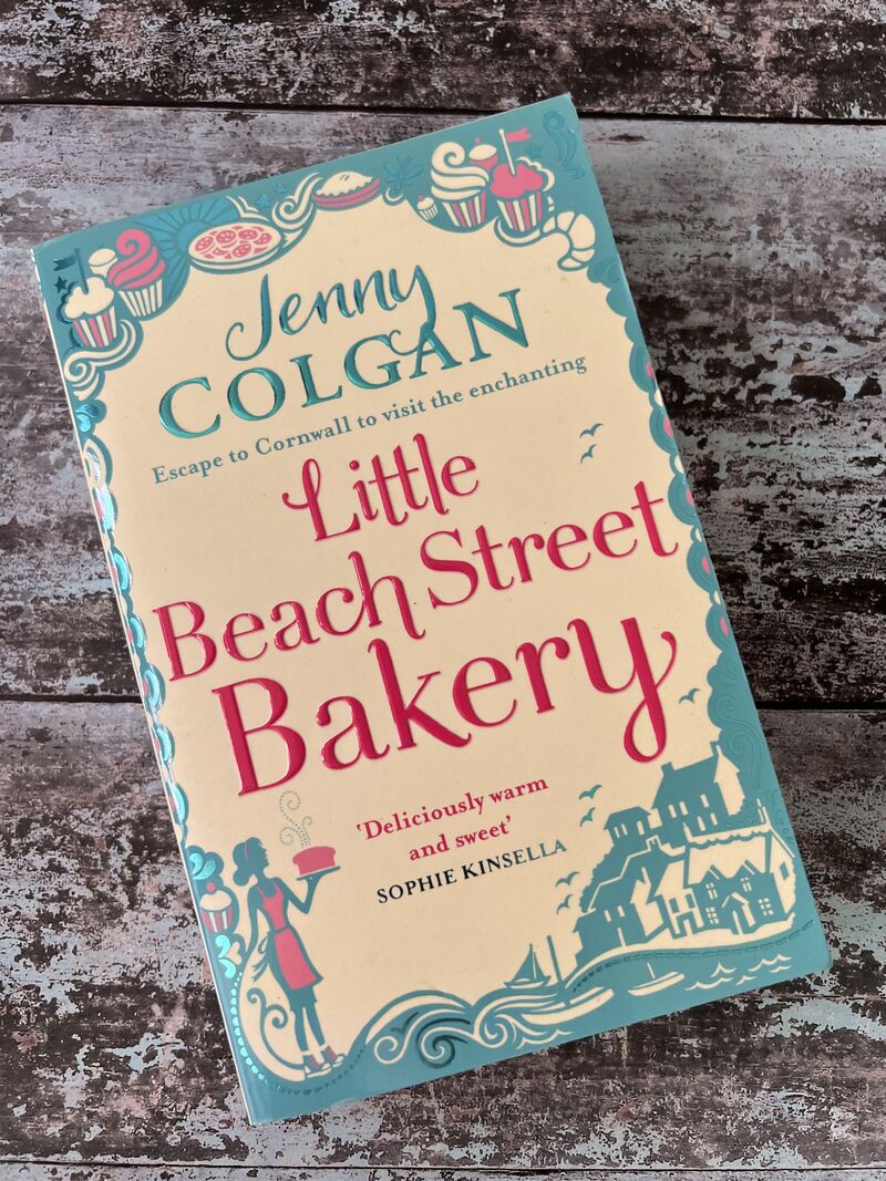 An image of a book by Jenny Colgan - Little Beach Street Bakery