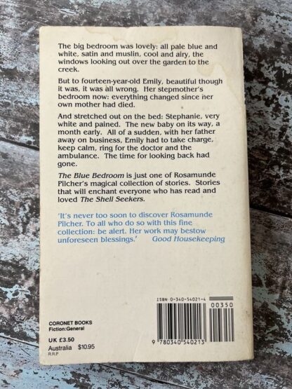 An image of a book by Rosamunde Pilcher - The Blue Bedroom