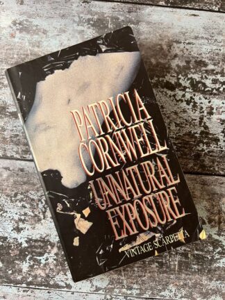 An image of a book by Patricia Cornwell - Unnatural Exposure