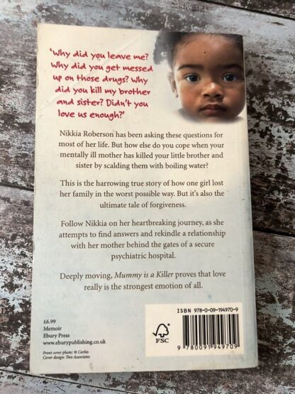 An image of a book by Nikkia Roberson - Mummy is a Killer