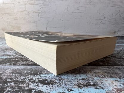 An image of a book by Tracy Chevalier - A Single Thread