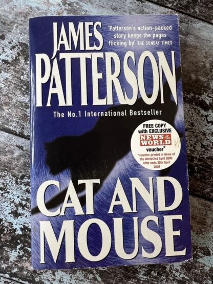 An image of a book by James Patterson - Cat and Mouse