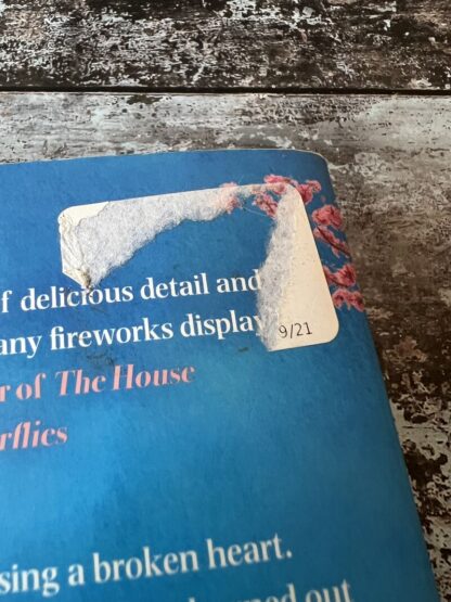An image of a book by Holly Hepburn - A Year at Castle Court