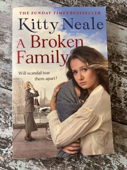 An image of a book by Kitty Neale - A Broken Family