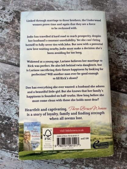 An image of a book by Elizabeth Waite - Three Brave Women