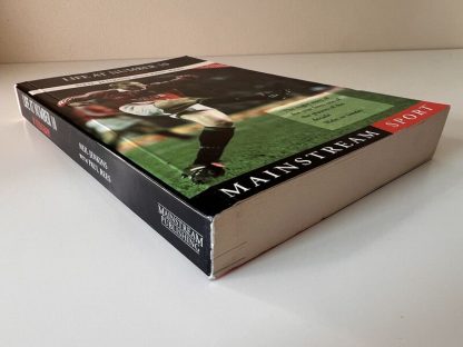 An image of the book Life at Number 10 by Neil Jenkins with Paul Rees