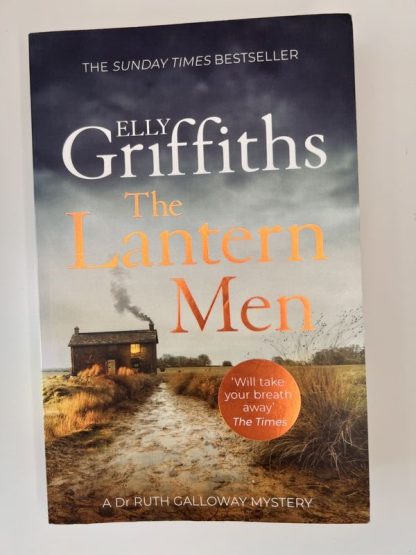 An image of the book The Lantern Man by Elly Griffiths