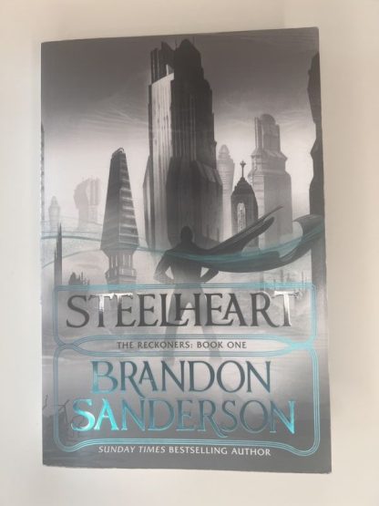 An image of the book Steelheart by Brandon Sanderson