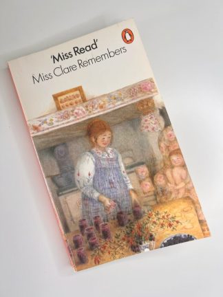 An image of the book Miss Clare Remembers by Miss Read