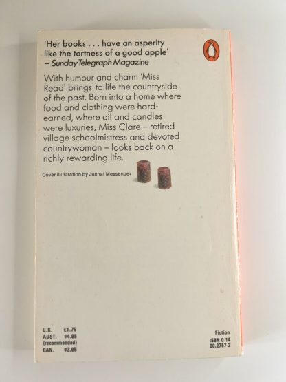 An image of the book Miss Clare Remembers by Miss Read