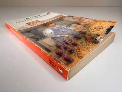 An image of the book Miss Clare Remembers by Miss Read