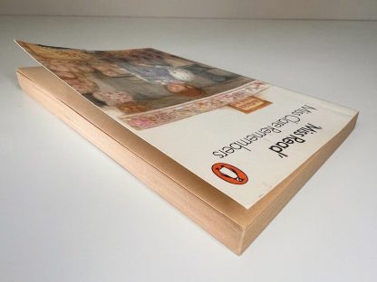 An image of the book Miss Clare Remembers by Miss Read