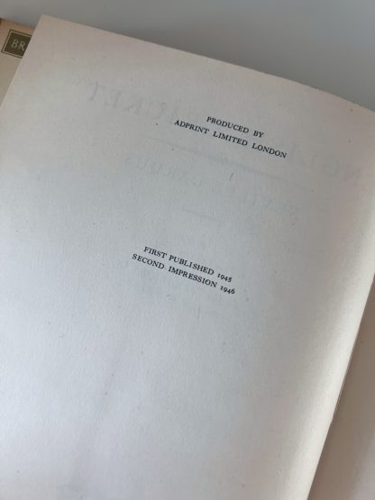 An image of the book English Cricket by Neville Cardus