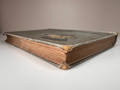 An image of the book Robinson Crusoe by Daniel Defoe