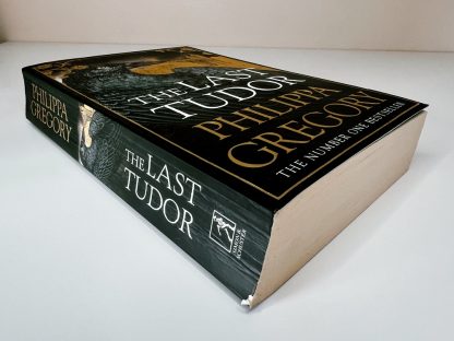 Affordable secondhand The Last Tudor by Philippa Gregory, paperback, very good condition, photo-verified, StrangeBooks UK