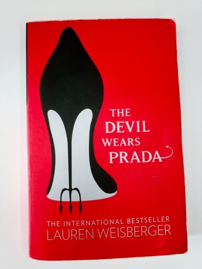 Affordable secondhand The Devil Wears Prada by Lauren Weisberger, paperback, very good condition, photo-verified, StrangeBooks UK