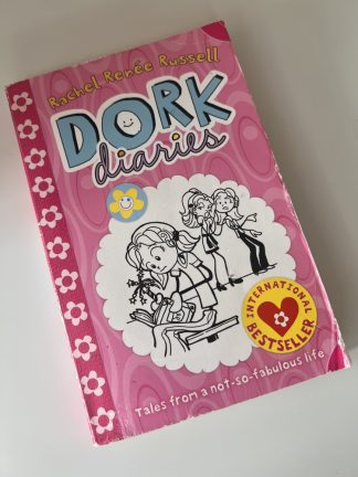 An image of the book Dork Diaries by Rachel Renée Russell