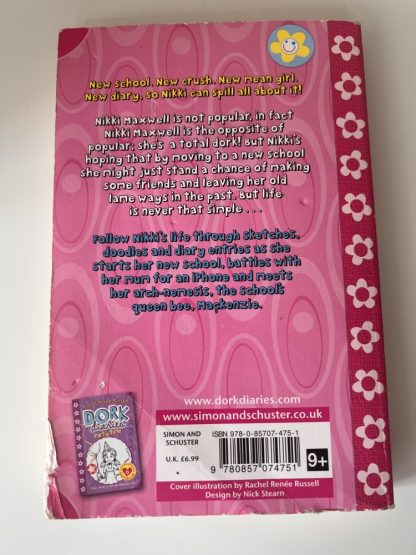 An image of the book Dork Diaries by Rachel Renée Russell