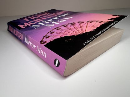 An image of the book Mirror Man by Fiona McIntosh