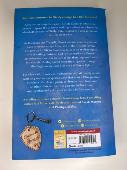 An image of the book An Italian Island Summer by Sue Moorcroft