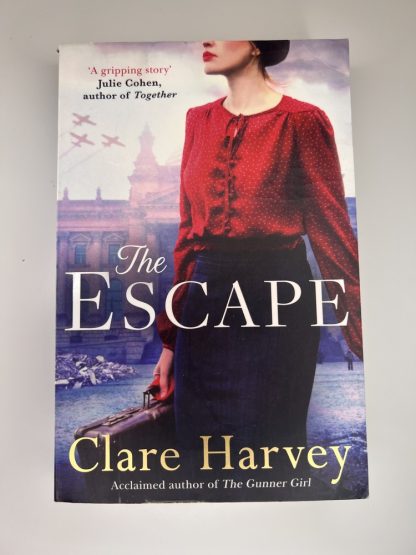 An image of the book The Escape by Clare Harvey