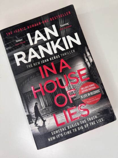 An image of the book In a House of Lies by Ian Rankin
