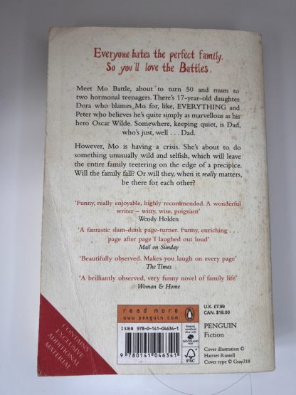 An image of the book A Tiny Bit Marvellous by Dawn French