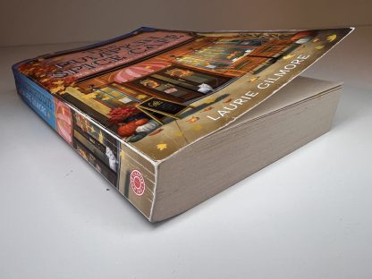 An image of the book The Pumpkin Spice Café by Laurie Gilmore