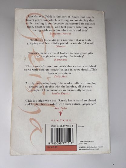 An image of the book Memoirs of a Geisha by Arthur Golden