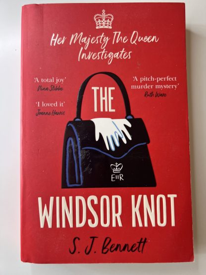 An image of the book Windsor Knot by S J Bennett