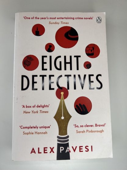 An image of the book Eight Detectives by Alex Pavesi