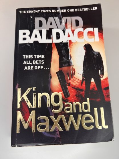An image of the book King and Maxwell by David Baldacci