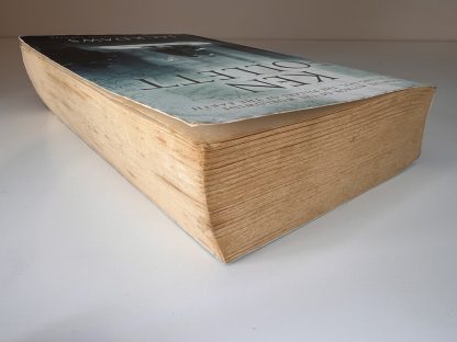 An image of the book Jackdaws by Ken Follett