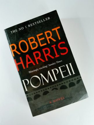 An image of the book Pompeii by Robert Harris