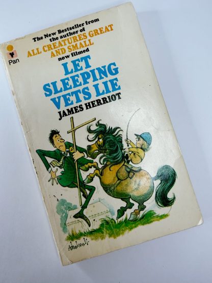 An image of the book Let Sleeping Vets Lie by James Herriot