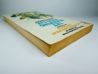 An image of the book Let Sleeping Vets Lie by James Herriot