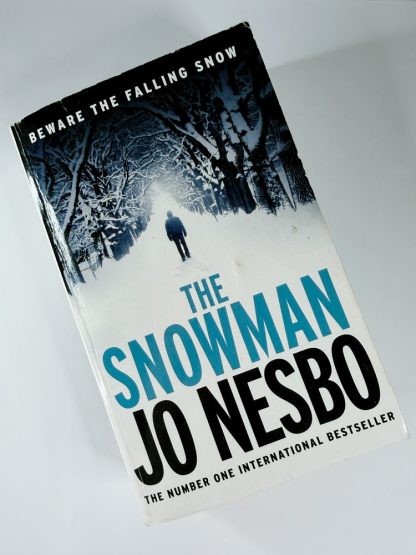 An image of the book The Snowman by Jo Nesbø