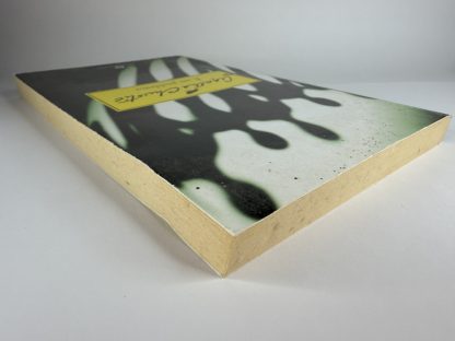 An image of the book è un problema by Agatha Christie